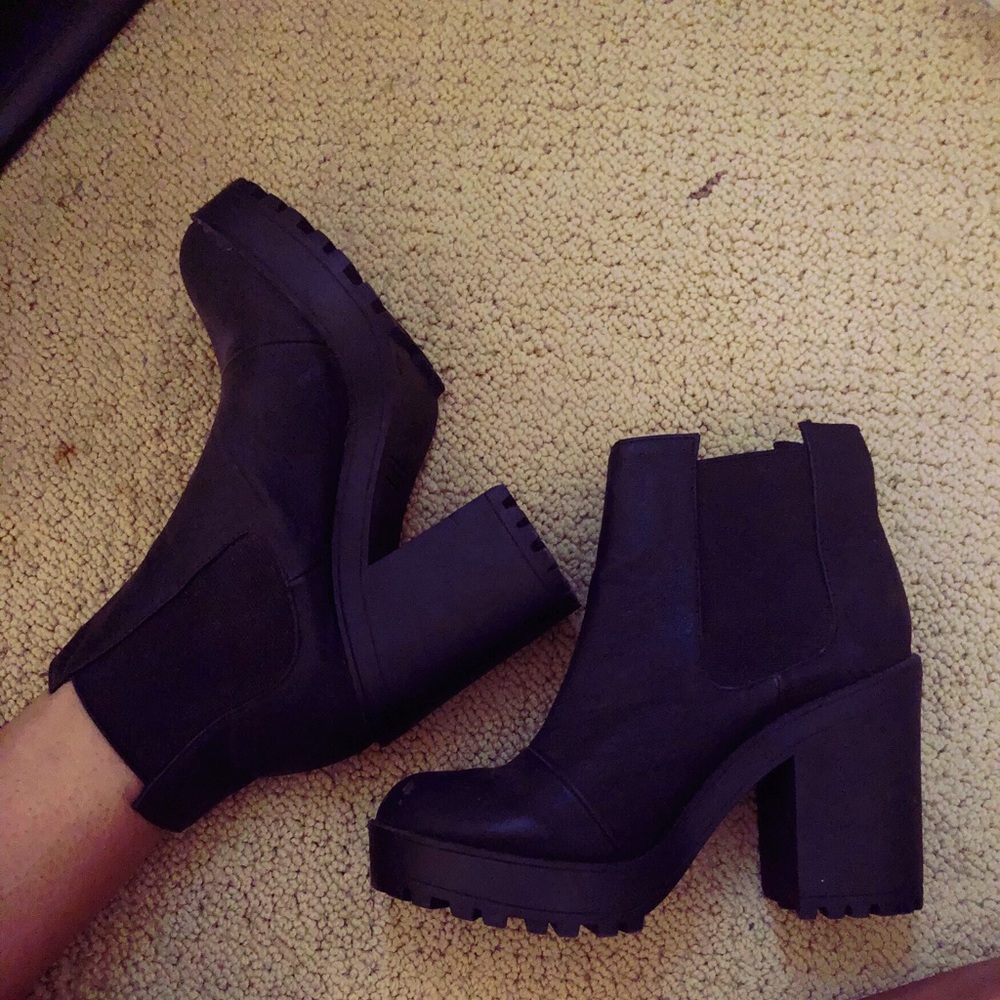 H&M Black Ankle Heel Bootie